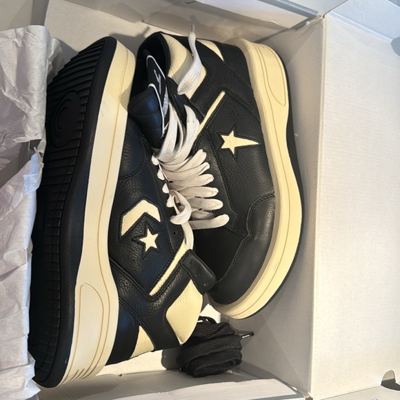 COPY - RICK OWENS DRKSHDW
Black Converse Edition TURBOWPN Mid Sneakers - Picture 7 of 10
